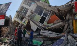 Kolombiya’daki 7,4 büyüklüğündeki depremde can kaybı 240’a yükseldi