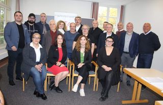 FÖTED'de eski eş başkanlar yeniden seçildi