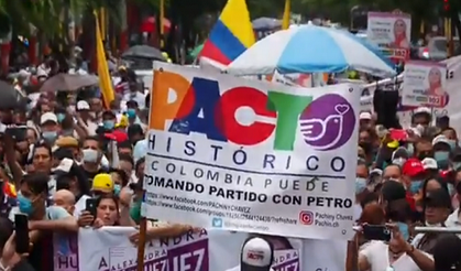 Kolombiya’nın yeni devlet başkanı, solcu aday Petro oldu