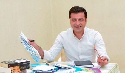 Demirtaş'ın 'Az Kaldı' yazısında dikkat çeken çağrı: "Yeni siyaset zemini kurmanın zamanı"