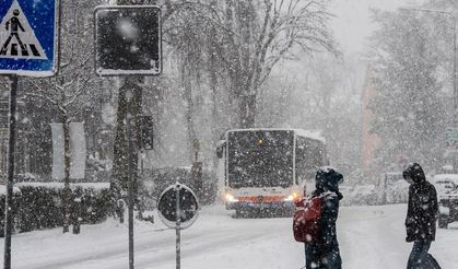 Almanya’da kış şartları sertleşiyor: Kar, buzlanma ve kazalar artıyor