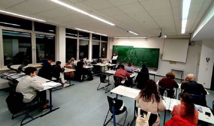 Entegrasyonu askıya al, silahlanmayı artır: Almanya nereye gidiyor?