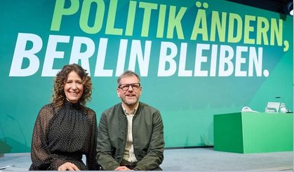 Berlin’de Yeşiller’de tartışma: Kadın polisler görevde başörtüsü takabilmeli