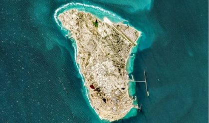 ABD Hark Adası’nı vurdu: Hürmüz Boğazı’nın kapanması küresel piyasaları sarsıyor