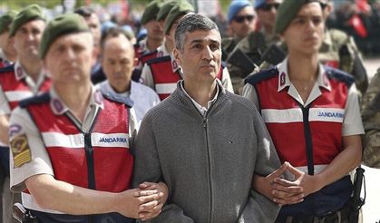 Eski Tuğgeneral Sönmezateş: “Ben darbeciyim, ama FETÖ’cü değilim.”