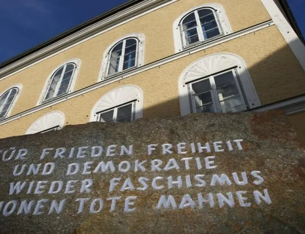 Nazi lideri Hitler’in doğduğu ev polis merkezi olacak