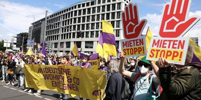 Berlin'de protesto gösterisi: "Kira çılgınlığını durdurun"