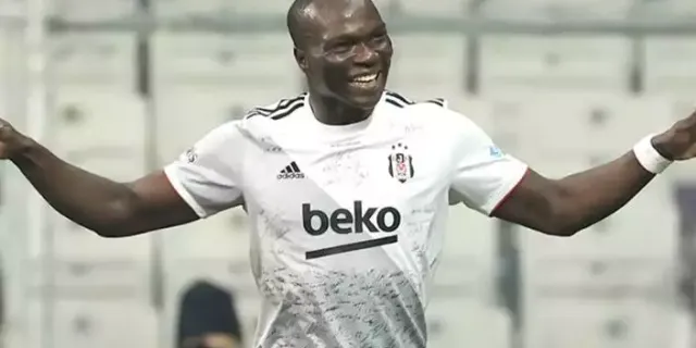 Beşiktaş, Kamerunlu golcü Aboubakar'ı bekliyor