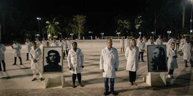 Küba deprem bölgesine 32 doktor gönderdi