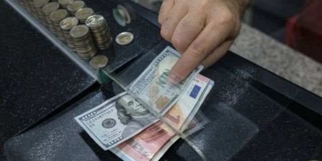Dolar ve Euro, TL karşısında yeniden rekor kırdı