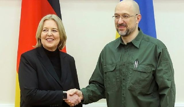 Almanya Federal Meclis Başkanı Bas Kiev'i ziyaret etti
