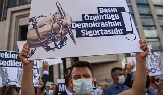 Basın örgütleri sansür yasasını protesto edecek