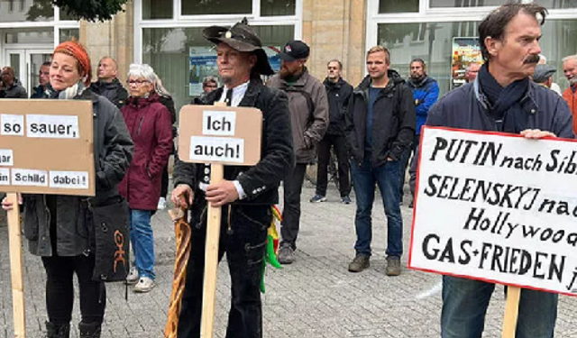 Almanya’da hükümetin enerji politikası protesto edildi