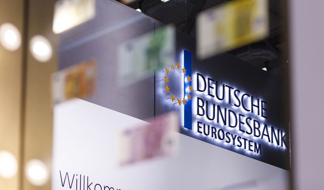 Bundesbank'tan uyarı: Ekonomide daralma hızlanacak