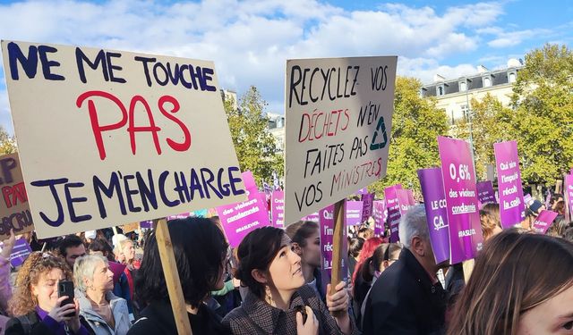 Fransa: Kadına yönelik şiddete karşı on binler yürüdü