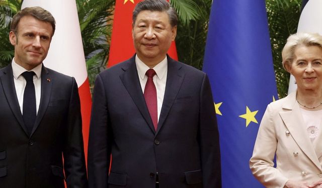 AK Başkanı Von der Leyen ve Macron Pekin'de