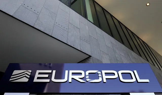 Europol'den uyuşturucu operasyonu: 50 gözaltı