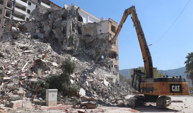 AB'den deprem bölgesine 400 milyon euro yardım
