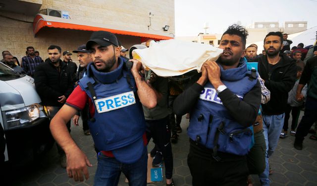 Gazze'de her gün en az 1 basın mensubu öldü