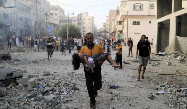İsrailli gazeteci: 'Uluslararası güçler Gazze'ye girmeli'