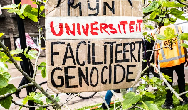 Hollanda: Filistin’e destek kampına polis baskını