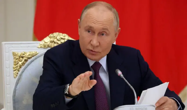 Putin'den açıklama: Nükleer silah kullanım koşulları genişliyor