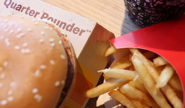 McDonald's ürünlerinde koli basili bakterisi: Hasta sayısı 104'e çıktı