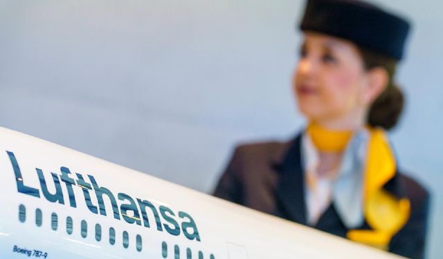 Almanya'da Lufthansa'nın 2025 planı açıklandı: 10 bin kişi işe alınacak