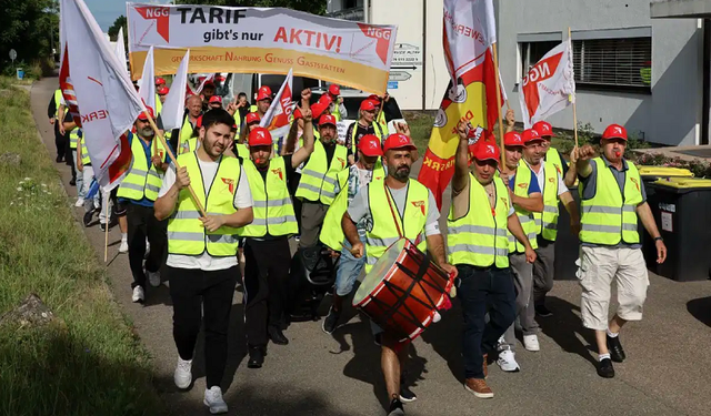 BİRTAT işçilerinden grev kararı: “Sendikasız, güvencesiz çalışmayacağız!”