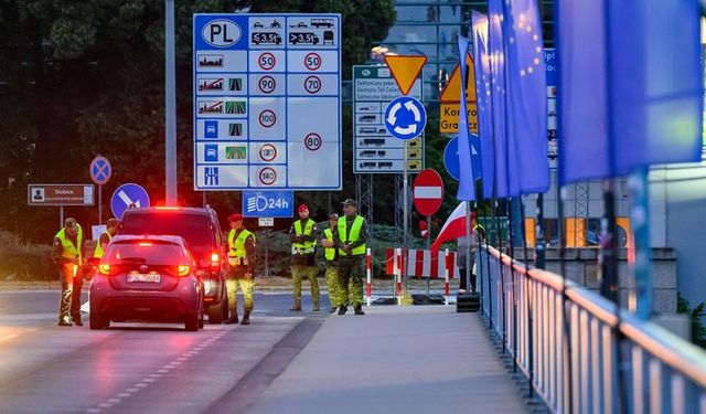 Schengen'de kriz sinyali mi? Polonya-Almanya sınırında kontroller başladı