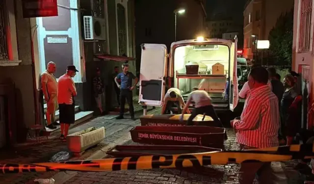 İstanbul'da gıda zehirlenmesi şüphesi: Hollandalı iki genç öldü, baba hastanede