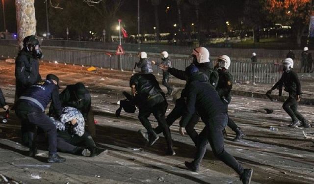 Sol Partili Akbulut: Almanya Erdoğan’a boyun eğiyor - Türkiye’de 144 Alman tutuklu