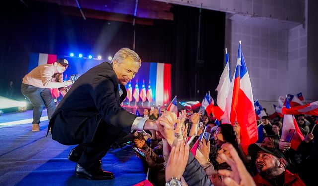 Şili’de darbeci Pinochet hayranı, ABD destekli Kast cumhurbaşkanı seçildi