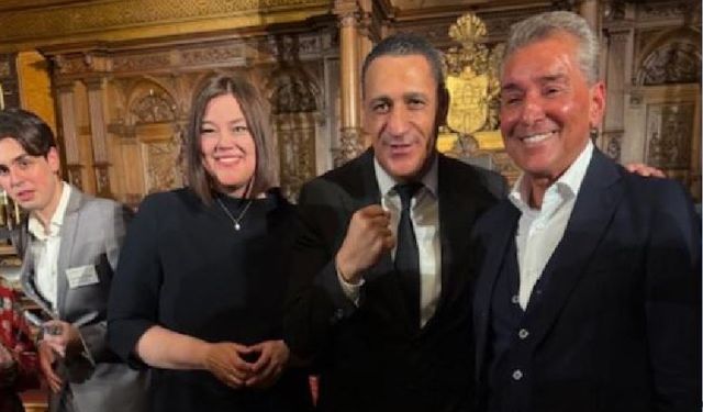 Alman hukukçu Friedman’dan çağrı: AfD Anayasa Mahkemesi’nde yasaklanmalı