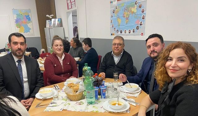 Göçmenler Birliği (EWB): İftar sofralarında din, dil, mezhep ayrılığı olamaz