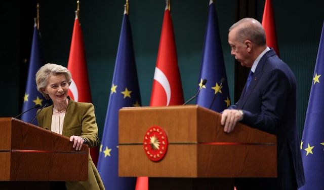 AB Komisyonu Başkanı’ndan Erdoğan’a “göç” mesajı: “Hazırlık çabalarını takdir ediyorum”