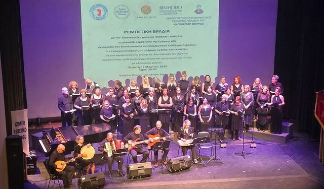 Rebetiko’nun ezgileri Sakız Adası’nda Ege’nin iki yakasını buluşturdu