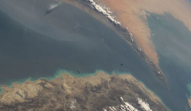 İran'dan Hürmüz Boğazı'nda Hint tankerlerine geçiş izni