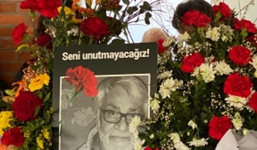 Gazeteci Hüseyin Dörtyol türkülerle sonsuzluğa uğurlandı