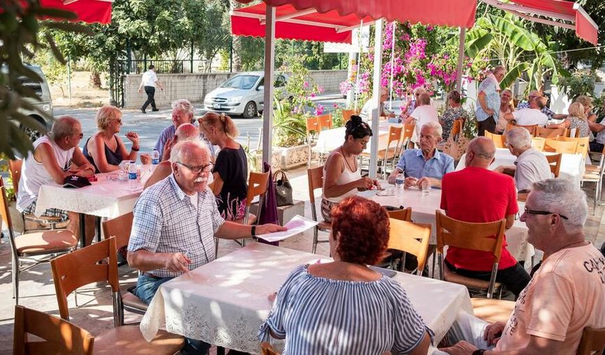 Focus yazdı: Alman emekliler Adana'da rahat yaşar
