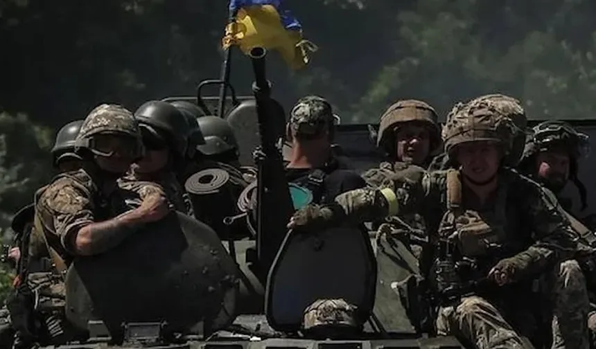 Fransa, Ukrayna'ya 150 askeri eğitmen gönderecek