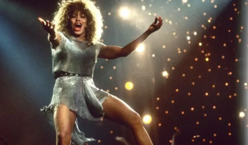 Rock’n Roll kraliçesi Tina Turner yaşama veda etti