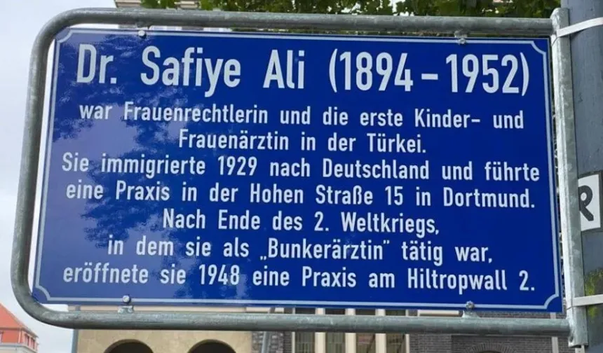 Kadın doktor Safiye Ali'nin adı bir caddeye verildi