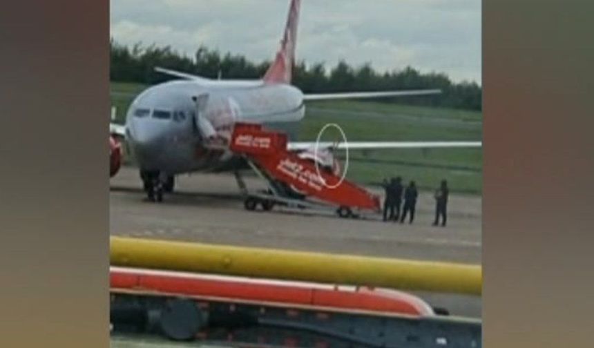 İngiltere'den kalkan Türkiye uçağında bomba paniği