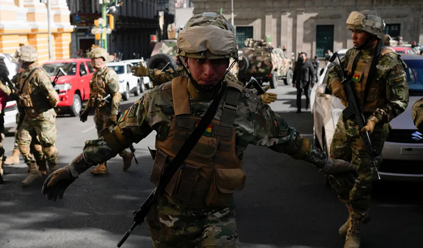 Latin Amerika ülkesi Bolivya'da ordudan darbe girişimi