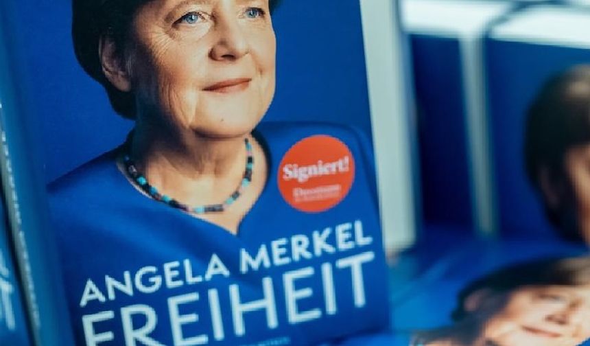 Almanya’nın eski Başbakanı Angela Merkel milyonlarca euro kazandı