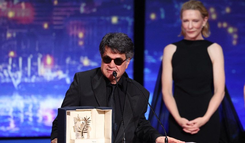 Cannes Film Festivali’nde Altın Palmiye İranlı Yönetmen Jafar Panahi’nin!