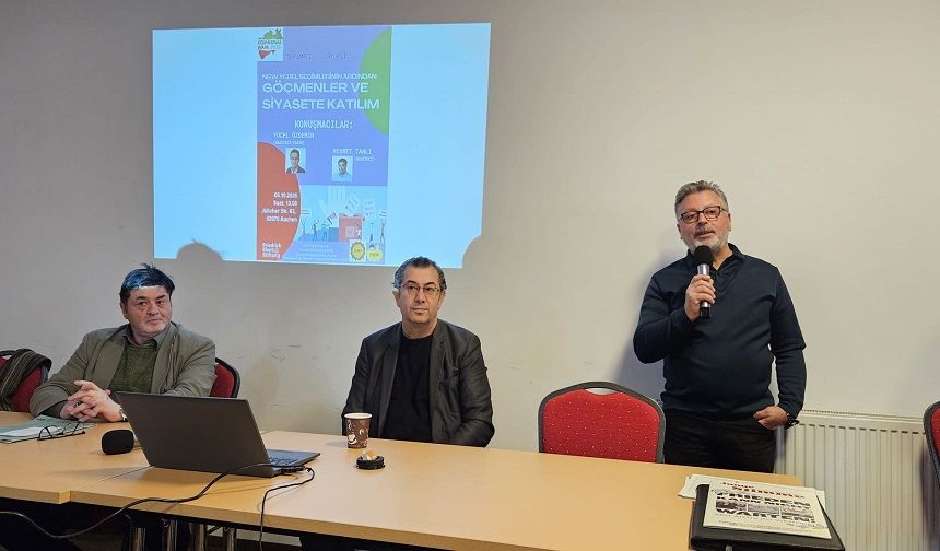 Almanya'da göçmenlerin siyasete katılımı ve yükselen aşırı sağ toplantısı