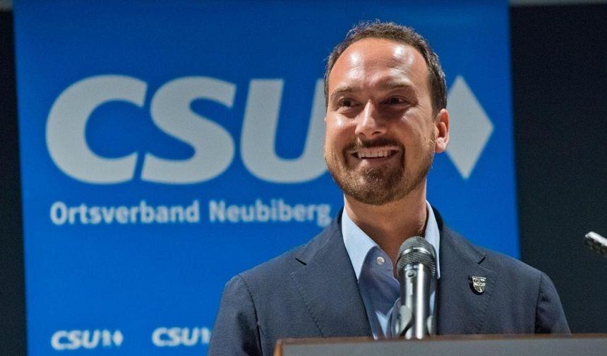 CSU’lu Belediye Başkanı gece kulübü çıkışında uyuşturucu ile yakalandı