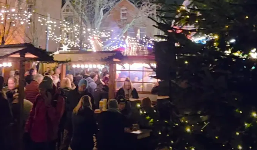 Almanya’da Noel Pazarı’nda Hoparlörden Neonazi Müzik Skandalı